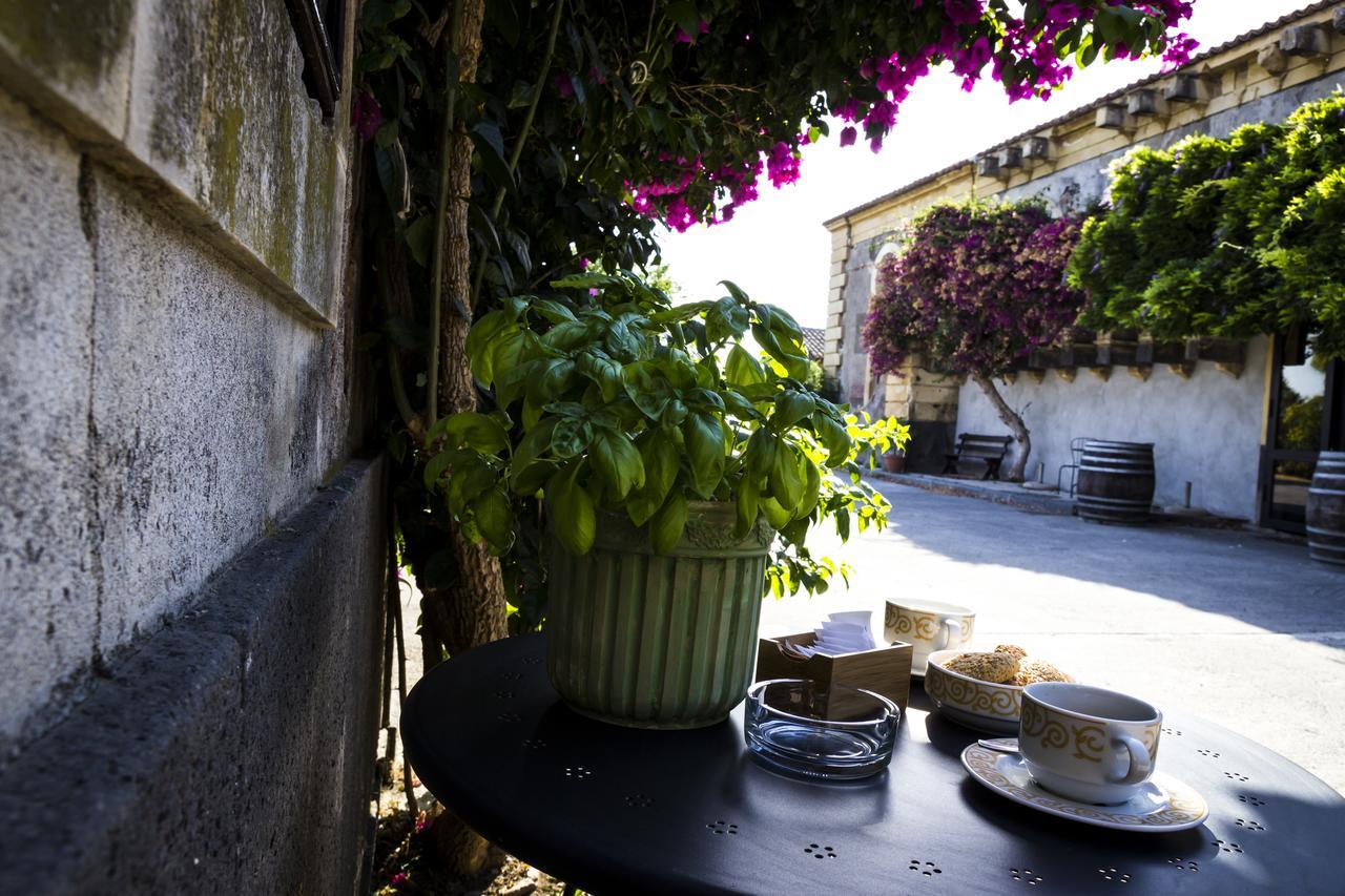 Tenuta Del Gelso Catania Bagian luar foto